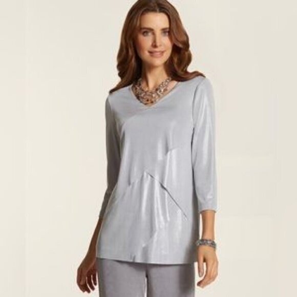 Chico's Travelers Liquid Shimmer Layered Top Size L in Feather Stone NEW Stretch - Picture 3 of 13
